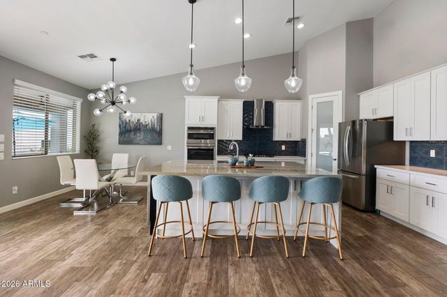 7027 E BARWICK Drive, Scottsdale, AZ 85266