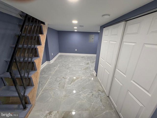 24 S SICKELS ST, Philadelphia, PA 19139