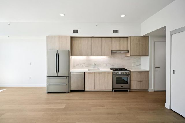 188 W Saint James Street 10308, San Jose, CA 95110