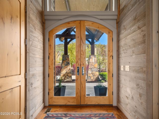 6438 E Summit Cove, Huntsville, UT 84317