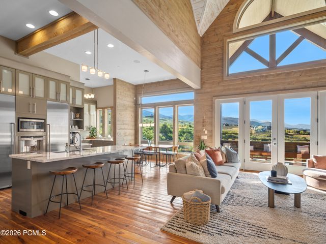 6438 E Summit Cove, Huntsville, UT 84317