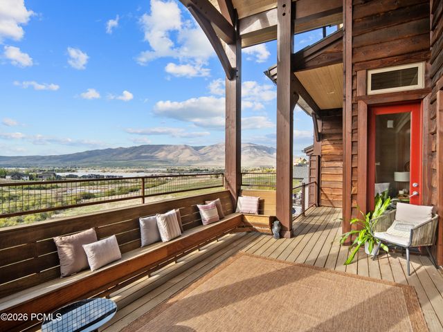 6438 E Summit Cove, Huntsville, UT 84317