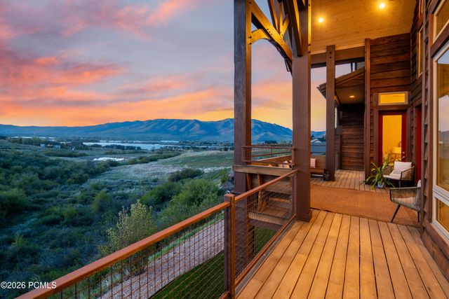 6438 E Summit Cove, Huntsville, UT 84317