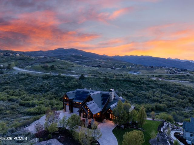 6438 E Summit Cove, Huntsville, UT 84317