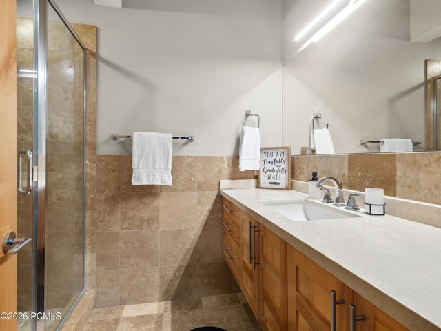 6438 E Summit Cove, Huntsville, UT 84317