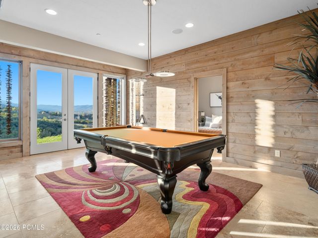 6438 E Summit Cove, Huntsville, UT 84317