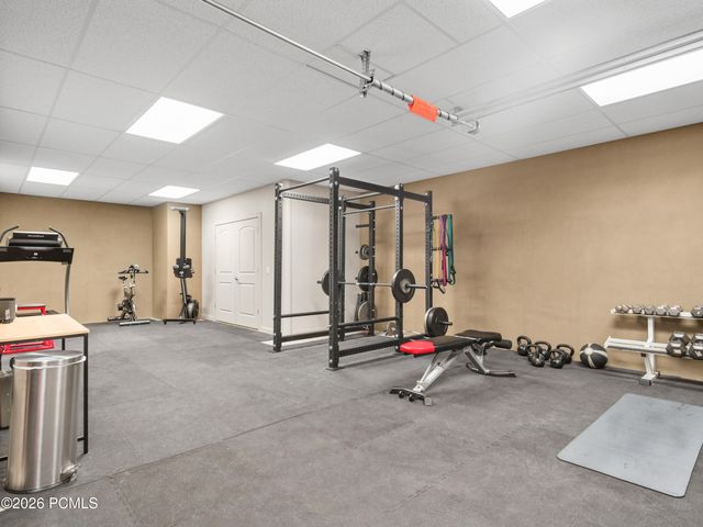 6438 E Summit Cove, Huntsville, UT 84317