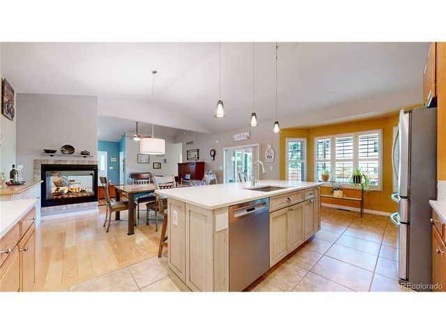 1003 19th St, Golden, CO 80401