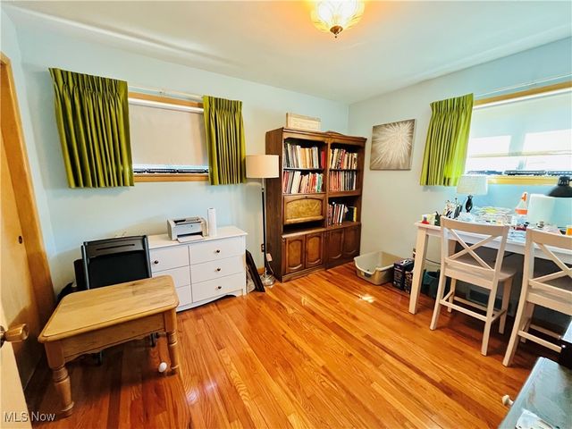 29448 Vinewood Drive, Wickliffe, OH 44092