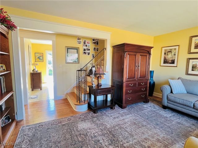 29448 Vinewood Drive, Wickliffe, OH 44092