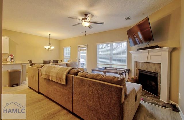 46 Brightleaf Circle, Hinesville, GA 31313