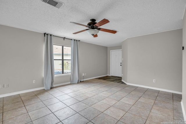 9727 Astin Place, San Antonio, TX 78251