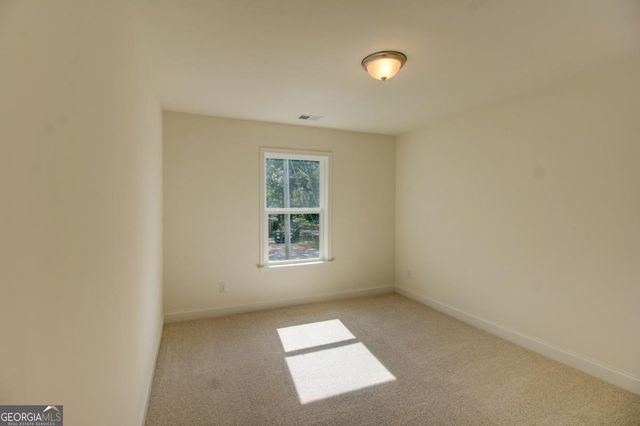 41 Woodland Road, Covington, GA 30016