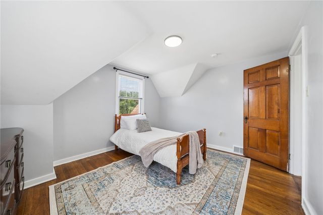 3645 W Run Rd, Munhall, PA 15120
