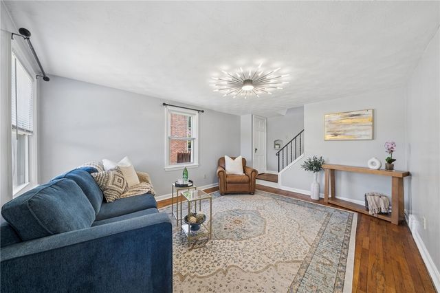 3645 W Run Rd, Munhall, PA 15120