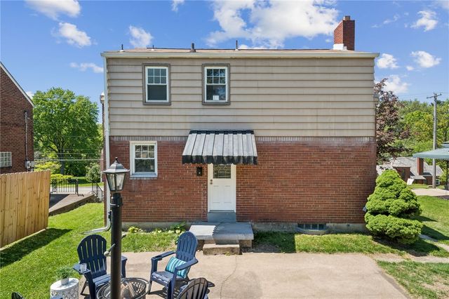 3645 W Run Rd, Munhall, PA 15120