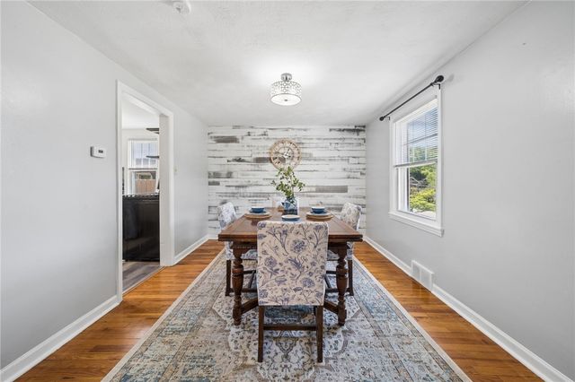 3645 W Run Rd, Munhall, PA 15120