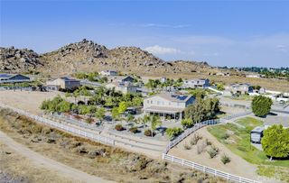 17465 Fairbreeze, Riverside, CA 92504