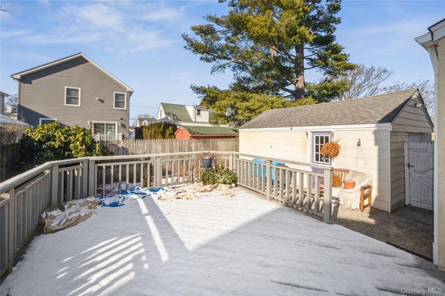 191 Euston Road S, Garden City South, NY 11530