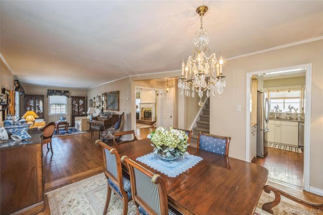 191 Euston Road S, Garden City South, NY 11530