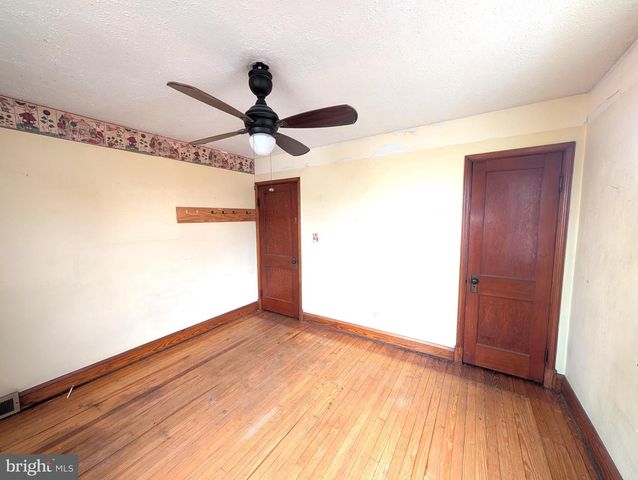 7718 TRAPPE RD, Dundalk, MD 21222