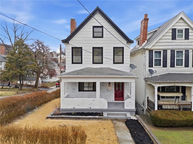 201 Onyx St, Mt Oliver, PA 15210