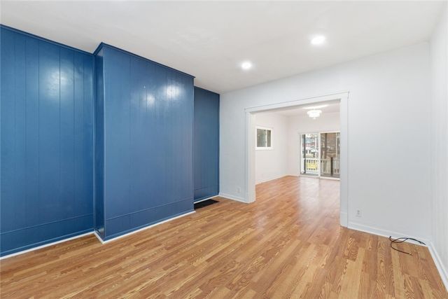 201 Onyx St, Mt Oliver, PA 15210