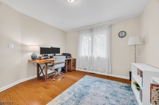 109 Bond St, Bridgewater Twp., NJ 08807