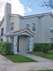 128 SW Peacock Boulevard 15-203, Port St Lucie, FL 34986