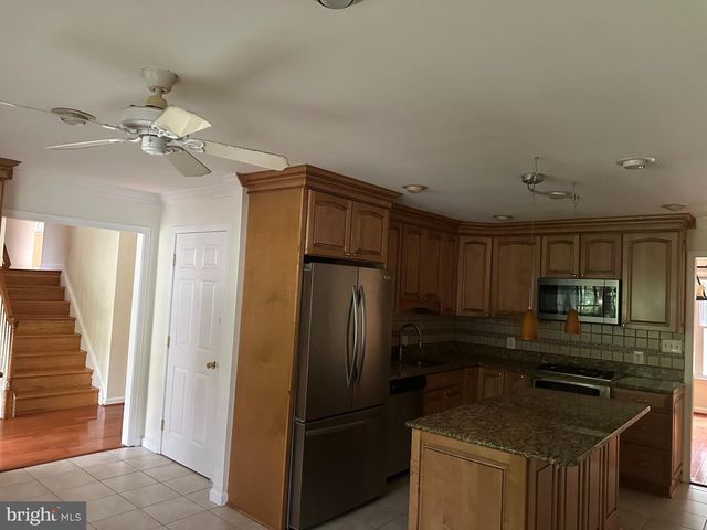 2505 ROCKY BRANCH RD, Vienna, VA 22181