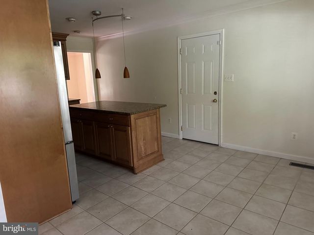 2505 ROCKY BRANCH RD, Vienna, VA 22181