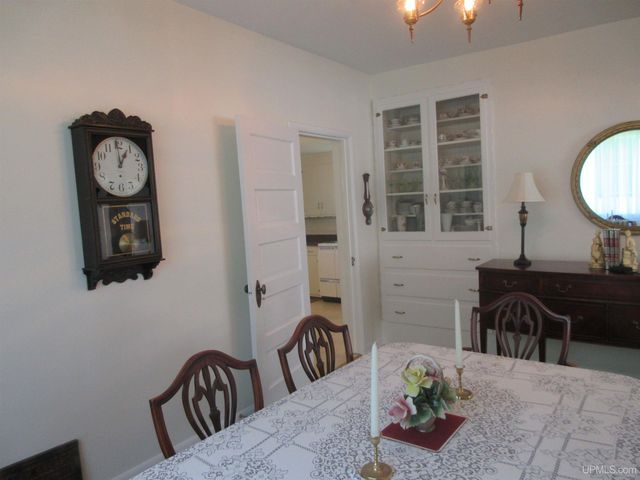 605 Putnam Street, Wakefield, MI 49968