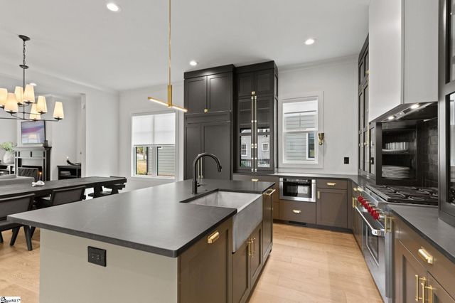 202 Cammer Avenue, Greenville, SC 29605