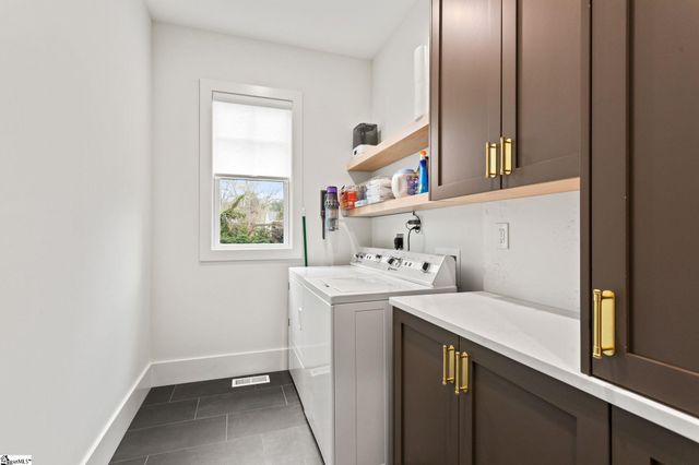 202 Cammer Avenue, Greenville, SC 29605