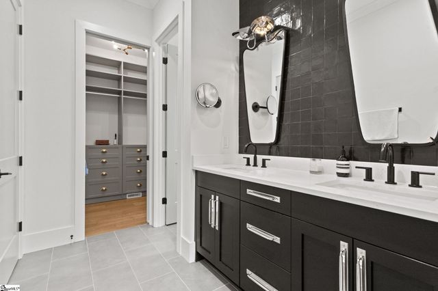 202 Cammer Avenue, Greenville, SC 29605