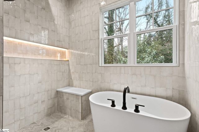 202 Cammer Avenue, Greenville, SC 29605