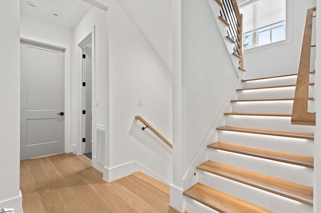 202 Cammer Avenue, Greenville, SC 29605