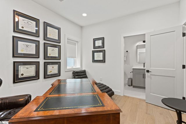 202 Cammer Avenue, Greenville, SC 29605