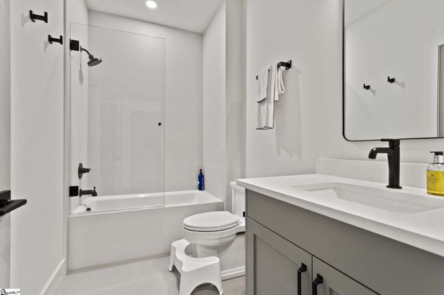 202 Cammer Avenue, Greenville, SC 29605