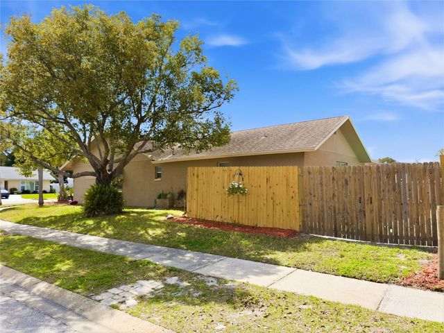 7923 ADELAIDE LOOP, New Port Richey, FL 34655