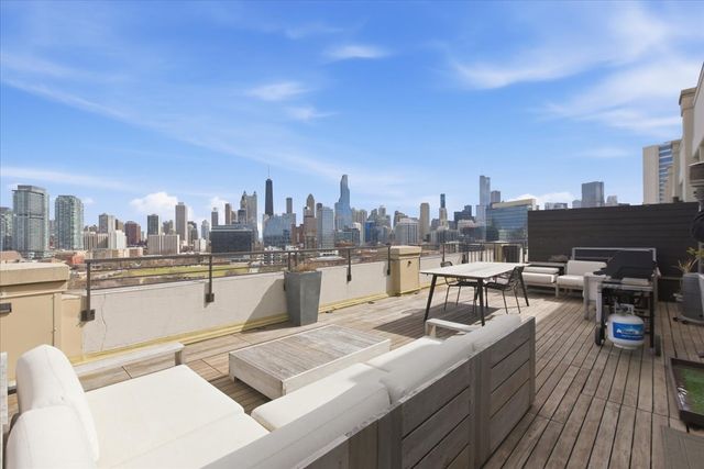 900 N KINGSBURY Street 1166, Chicago, IL 60610