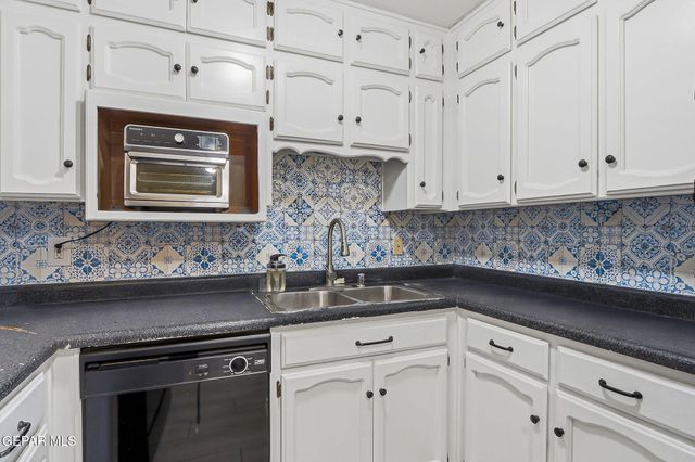 3431 WICKHAM Avenue, El Paso, TX 79904