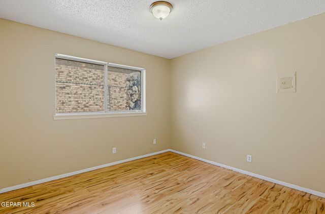 3431 WICKHAM Avenue, El Paso, TX 79904