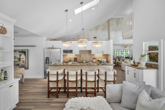 139 Rotunda Drive, Jupiter, FL 33477