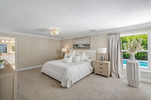 139 Rotunda Drive, Jupiter, FL 33477