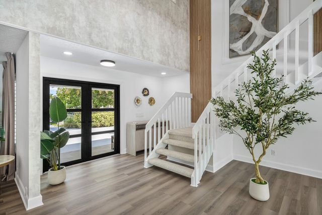 139 Rotunda Drive, Jupiter, FL 33477