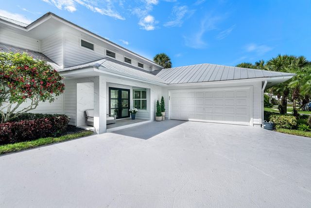 139 Rotunda Drive, Jupiter, FL 33477