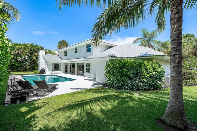 139 Rotunda Drive, Jupiter, FL 33477
