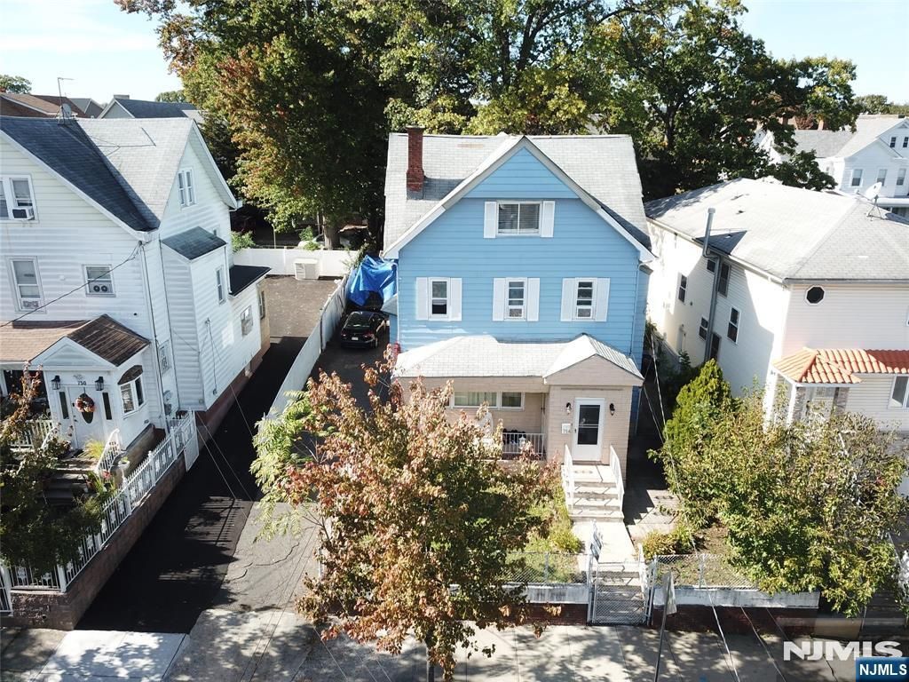752 Highland, Newark, NJ 07104