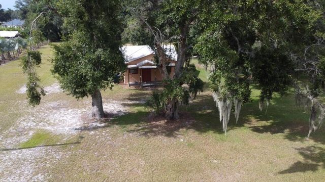 2806 E 60 HIGHWAY, Plant City, FL 33567